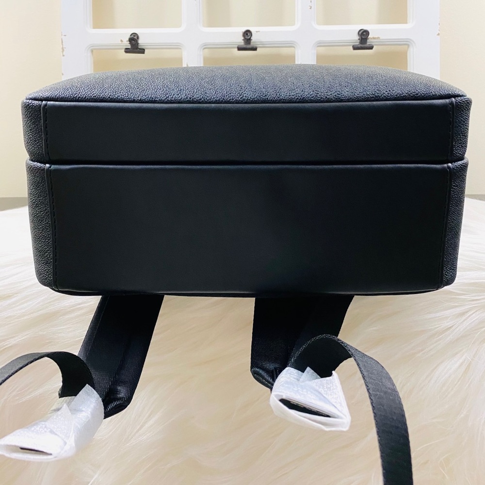 Michael Kors Jet Set Men’s Backpacks & Wallet Set - Picture 5 of 15